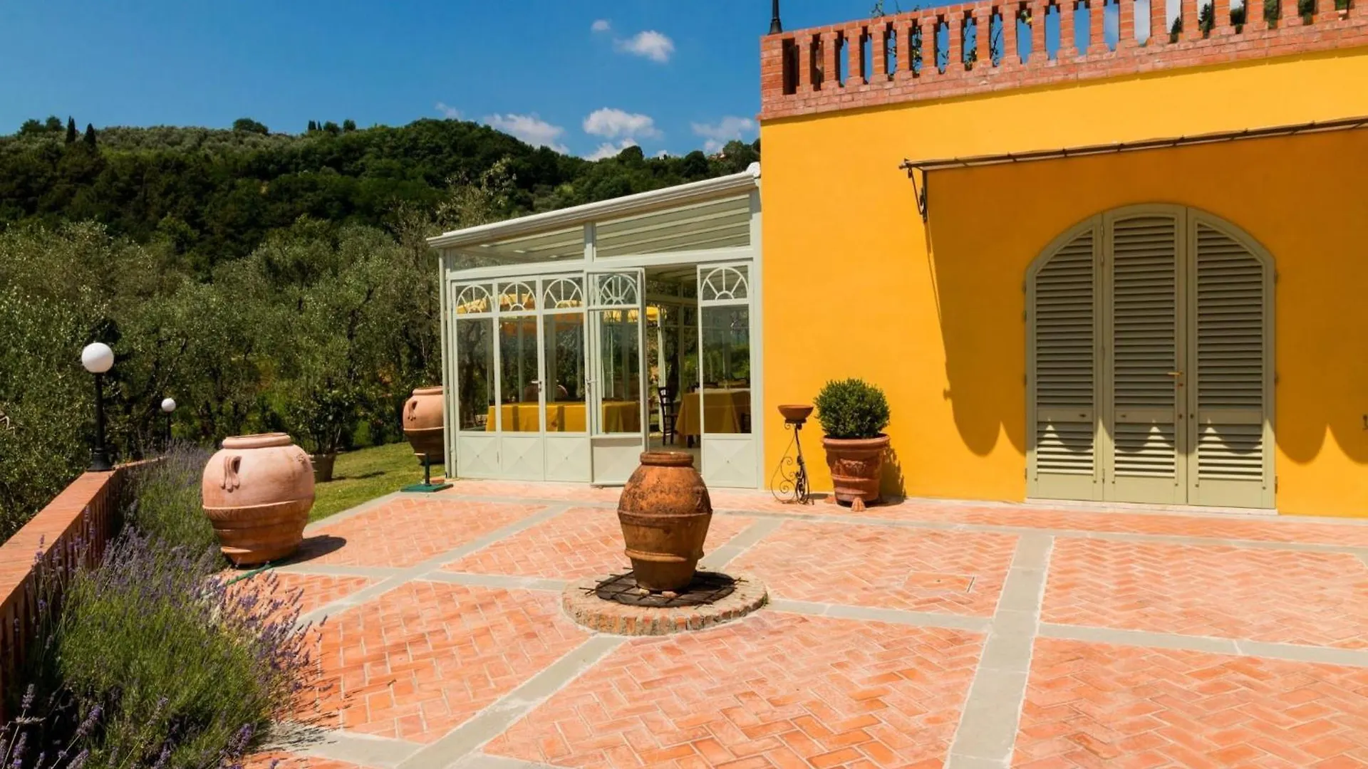 Bright Farmhouse In Montecatini Terme With Swimming Pool Pieve a Nievole
